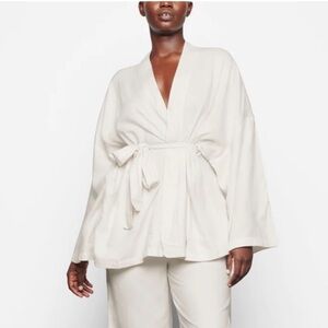 Skims pajamas jacket